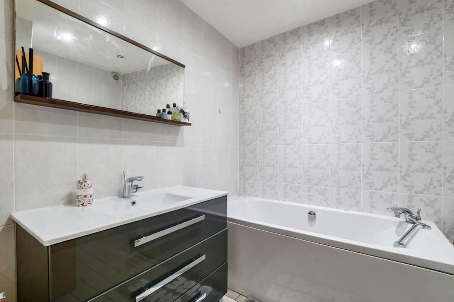 Hazelville Road, Whitehall Park, N19, Image 8