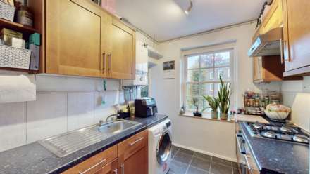 Hillcrest, Highgate, N6, Image 11