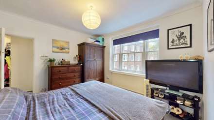 Hillcrest, Highgate, N6, Image 13