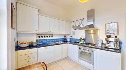 Northwood Road, Highgate, N6, Image 15