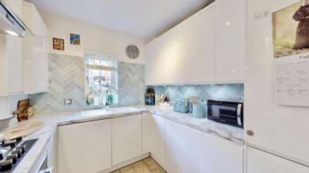 Maybury Mews, Highgate, N6, Image 11