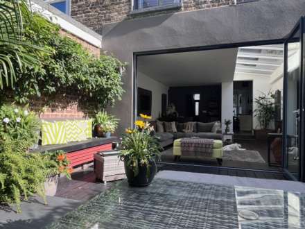 Dresden Road, Whitehall Park, N19, Image 10