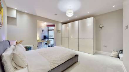 Madoc Close, Childs Hill, NW2, Image 12