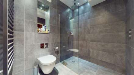 Madoc Close, Childs Hill, NW2, Image 5