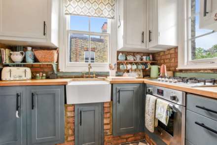 Hornsey Lane, Highgate, N6, Image 15