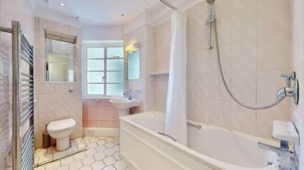 Hornsey Lane, Highgate, N6, Image 6