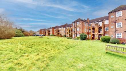 Aylmer Road, East Finchley, N2, Image 9