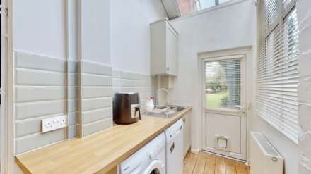 Dollis Park, Finchley, N3, Image 10