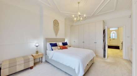 Dollis Park, Finchley, N3, Image 11