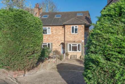 Property For Rent Cholmeley Park, Highgate, London