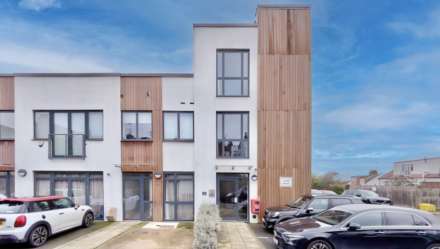 Madoc Close, Childs Hill, NW2, Image 6