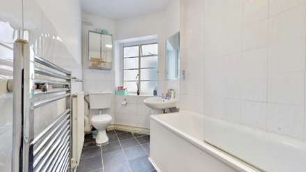 Hornsey Lane, Highgate, N6, Image 7
