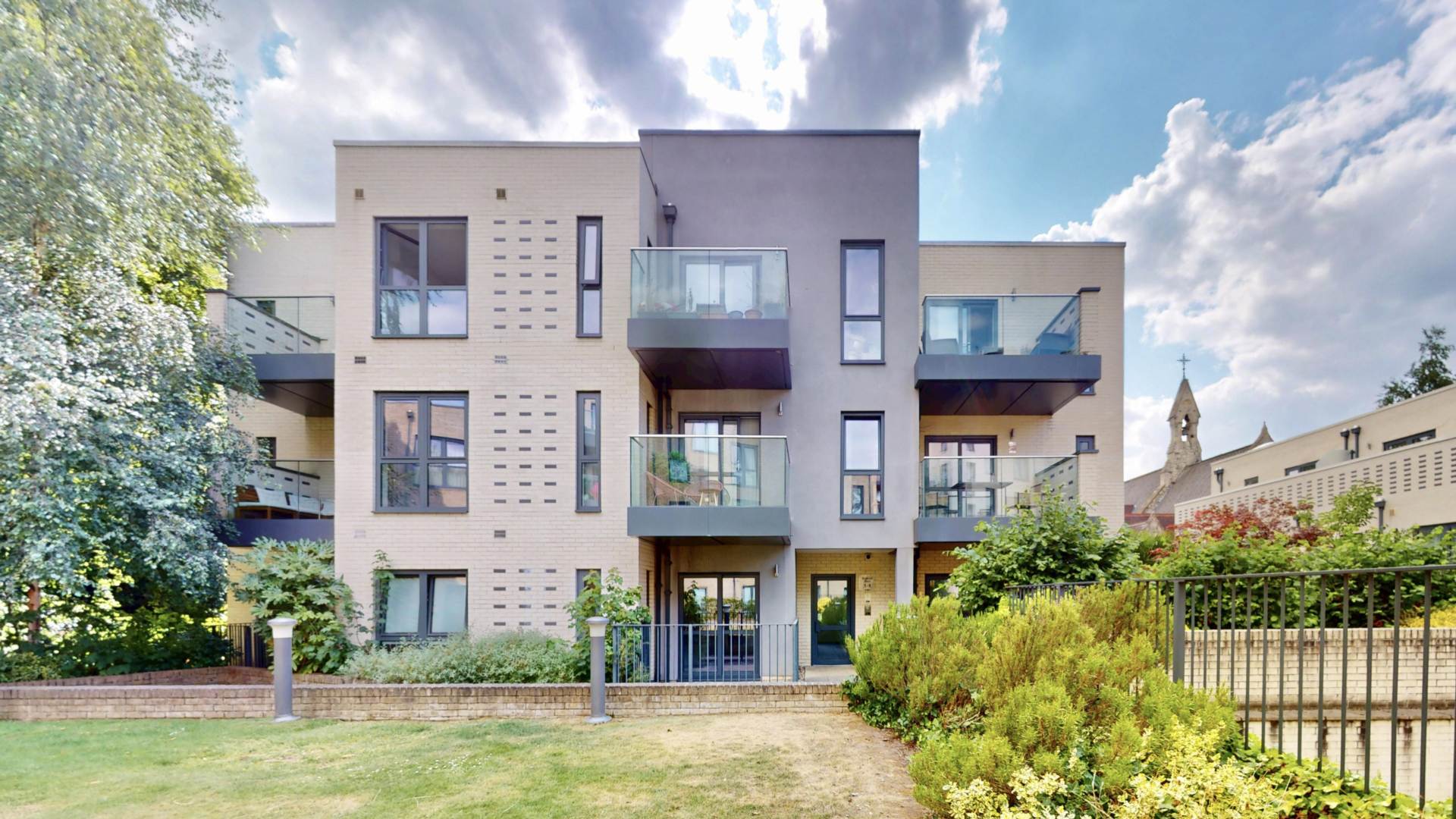 Bishops Road, Highgate, N6, Image 1