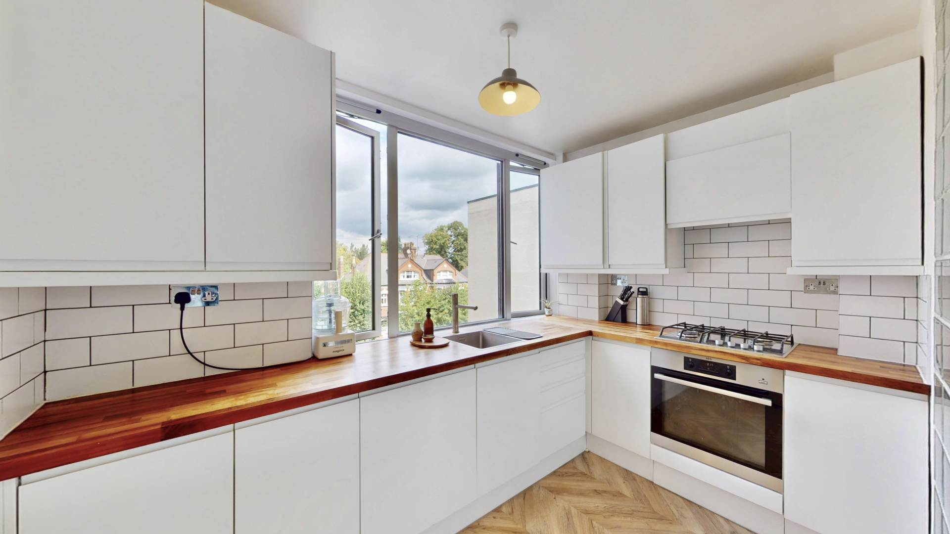 Avenue Road, Highgate, N6, Image 2