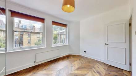 Hillside Gardens, Highgate, N6, Image 12