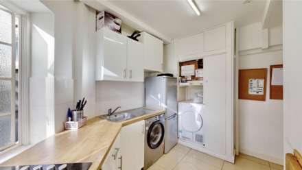 Hornsey Lane, Highgate, N6, Image 15