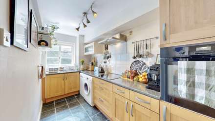 Hornsey Lane, Highgate, N6, Image 4