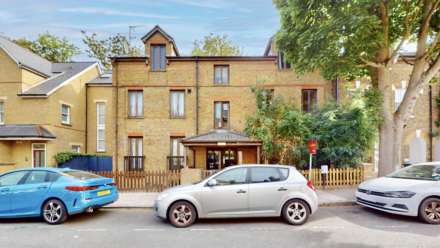 Property For Sale Holmesdale Road, Highgate, London