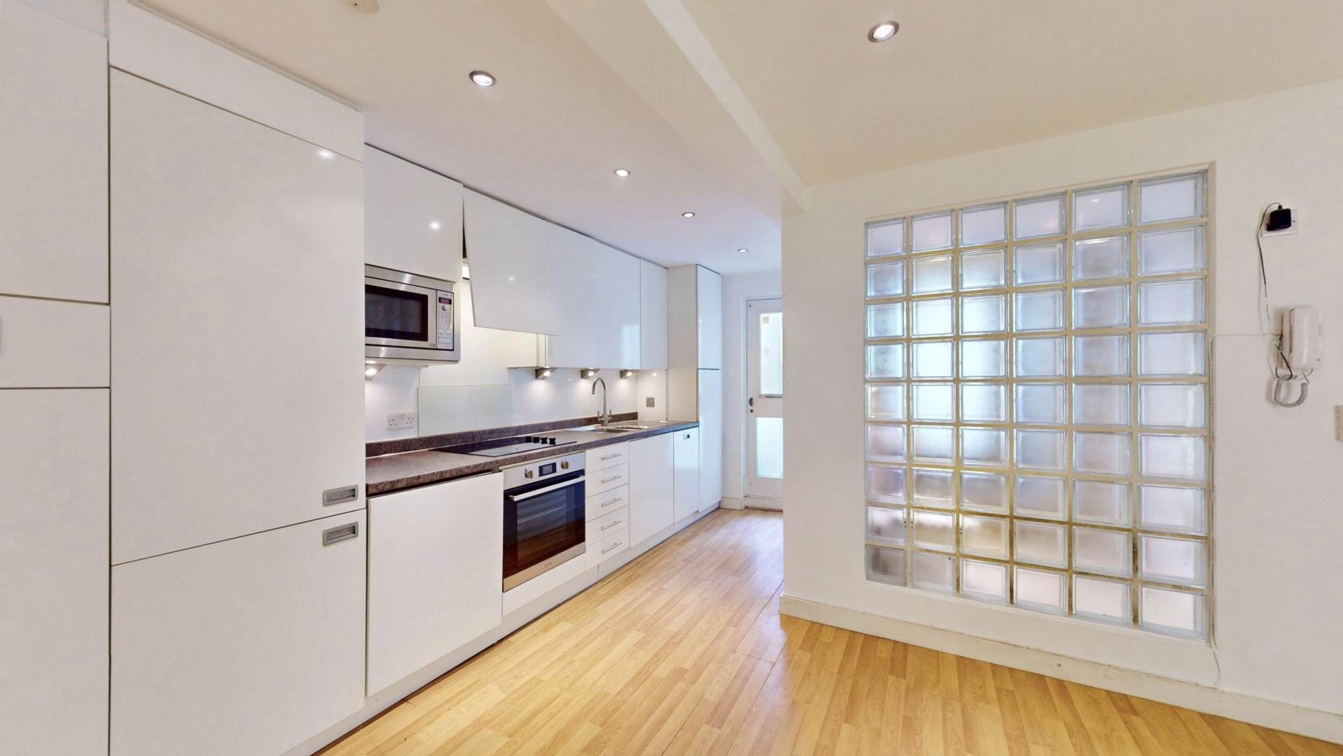 Bisham Gardens, Highgate, N6, Image 12