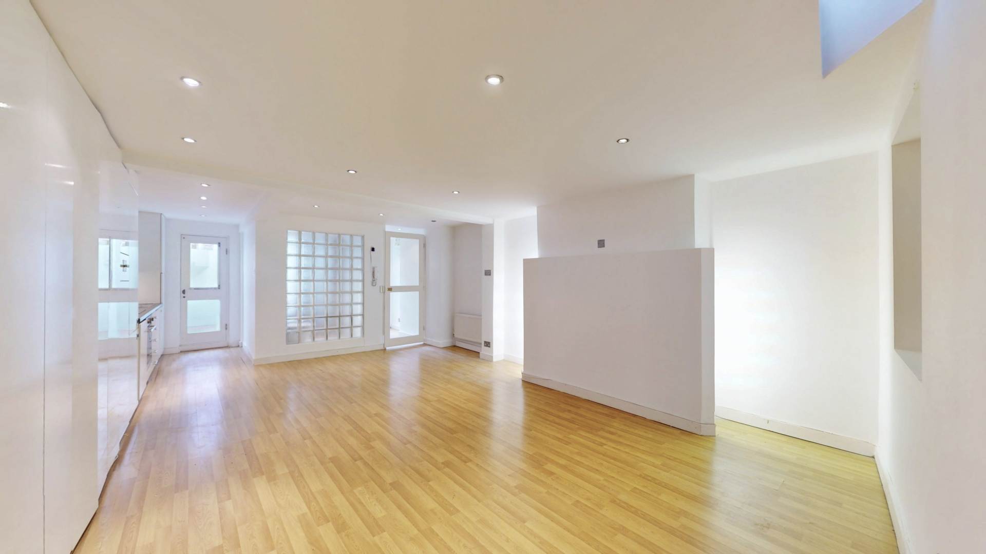 Bisham Gardens, Highgate, N6, Image 2