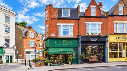 Bisham Gardens, Highgate, N6, Image 1