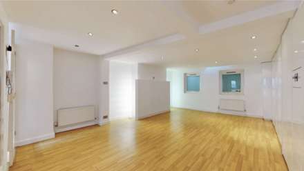 Bisham Gardens, Highgate, N6, Image 11