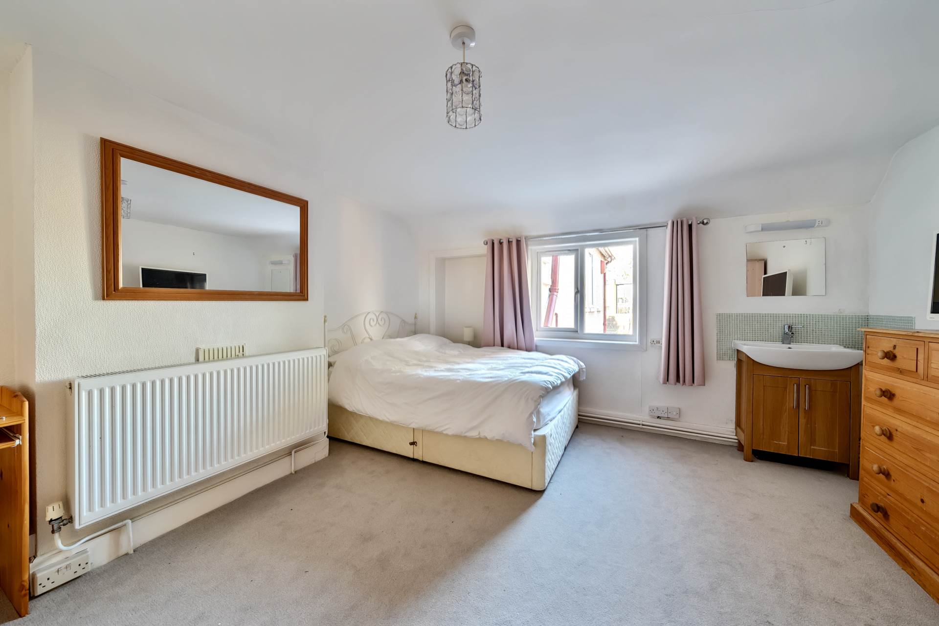 Goldington Road, Bedford, Image 19