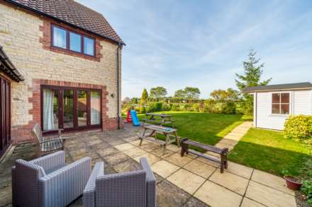 Town Farm Court, Oakley, Image 16