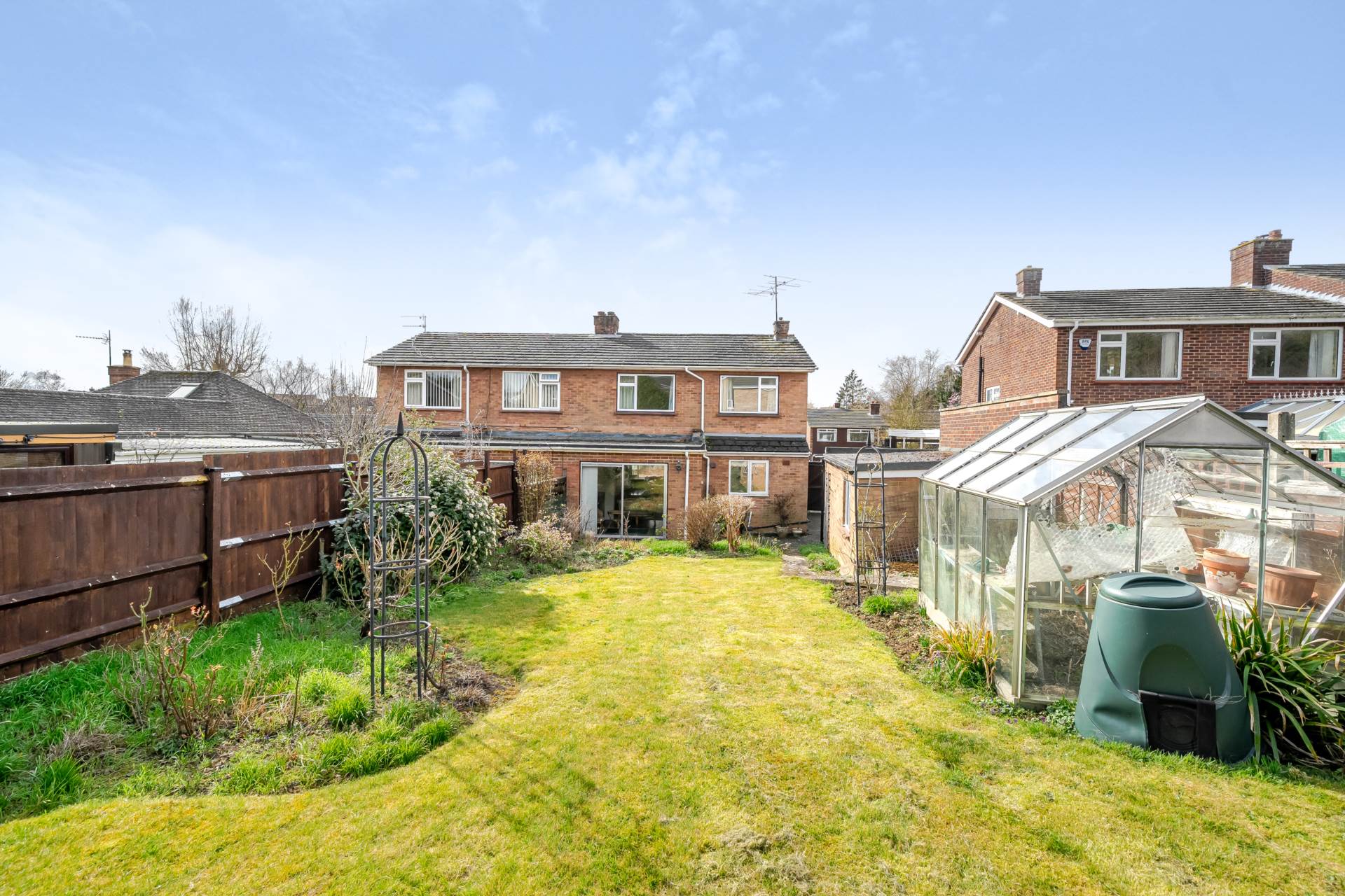 Trevor Drive, Bromham, Image 14