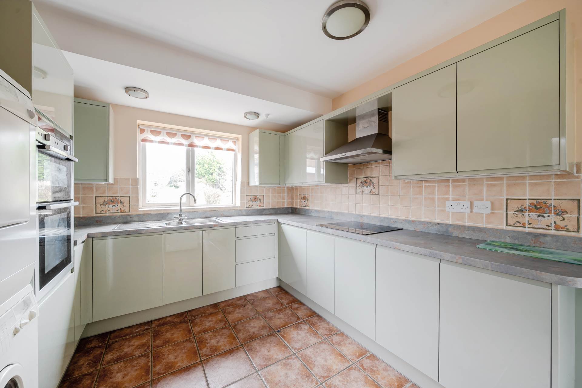 Trevor Drive, Bromham, Image 6