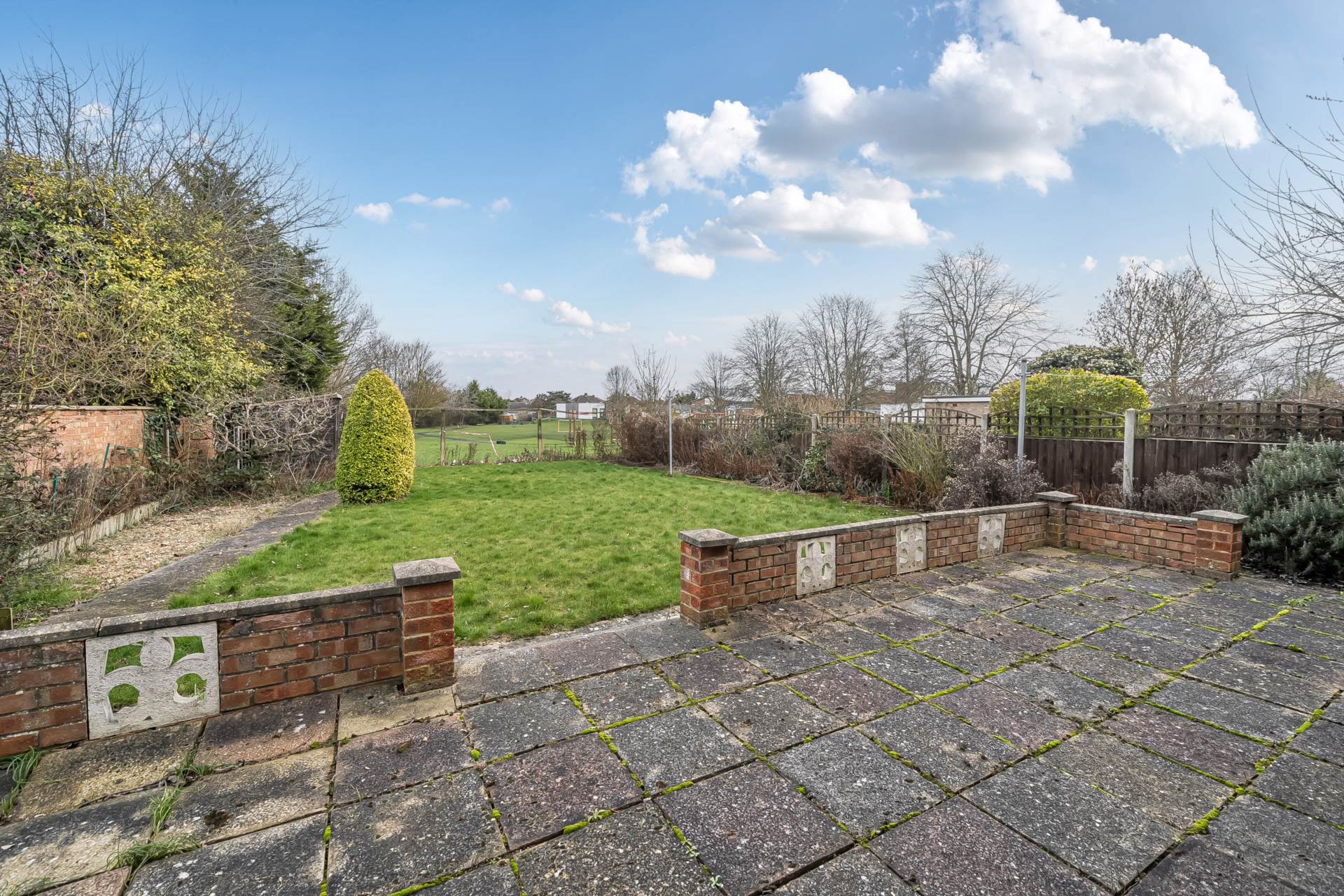 Hartshill, Bedford, Image 3