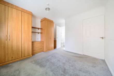 Springfield Drive, Bromham, Image 10