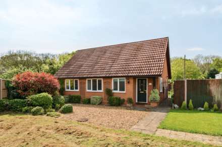 Springfield Drive, Bromham, Image 4