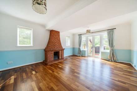 Springfield Drive, Bromham, Image 6