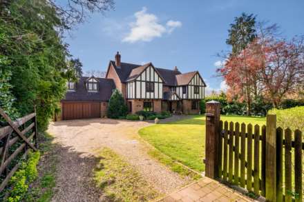 5 Bedroom Detached, Biddenham Turn, Biddenham