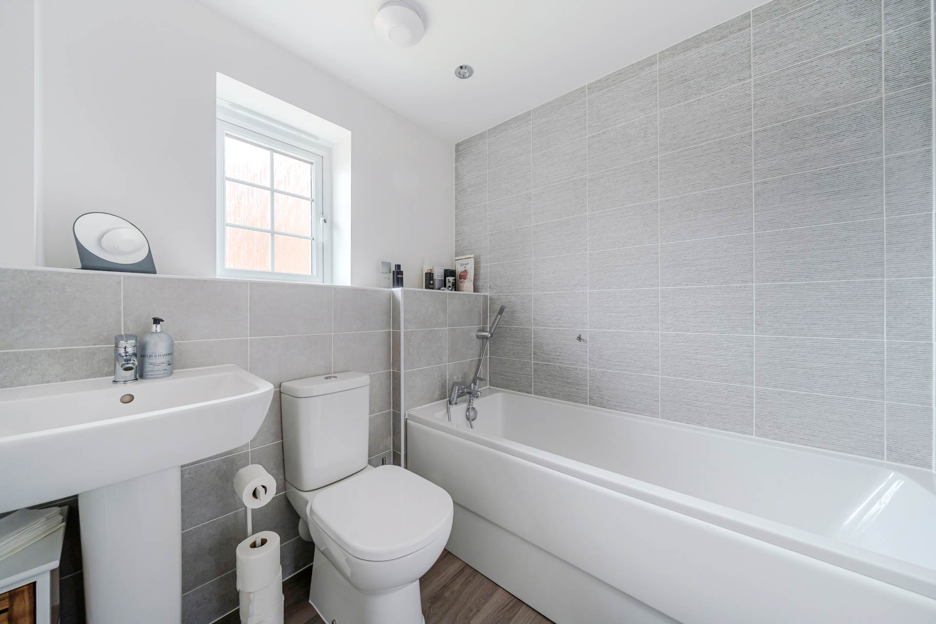 Zander Grove, Biddenham, Image 11