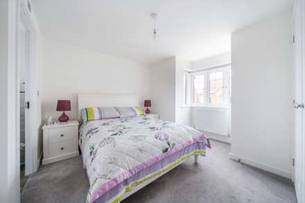 Zander Grove, Biddenham, Image 8