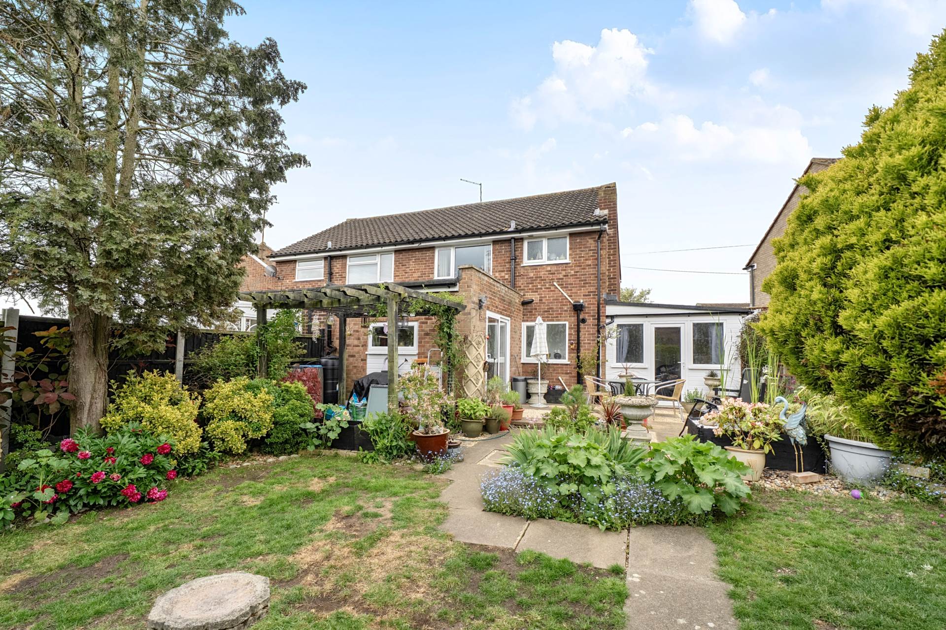 Cotswold Close, Putnoe, Image 14