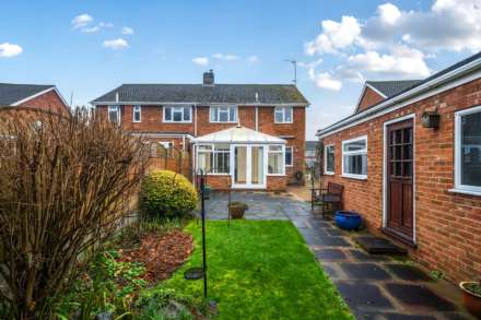 Molivers Lane, Bromham, Image 14