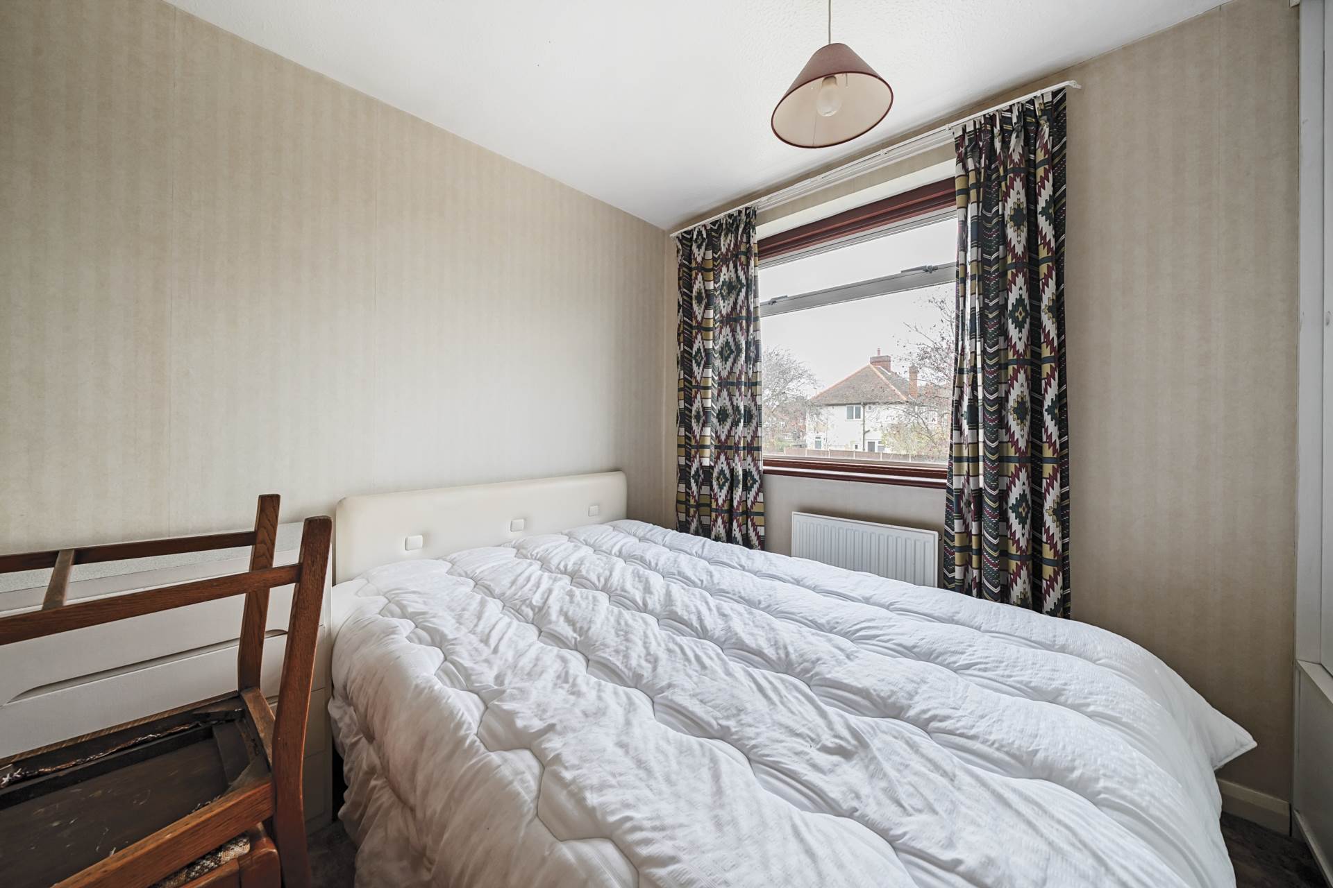 Chiltern Avenue, Putnoe, Image 14
