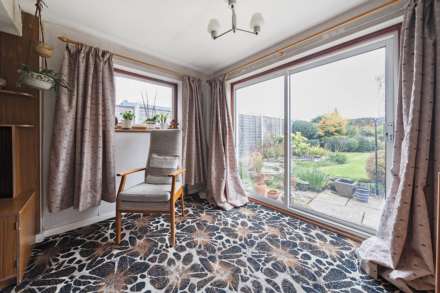 Chiltern Avenue, Putnoe, Image 10