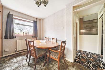 Chiltern Avenue, Putnoe, Image 4