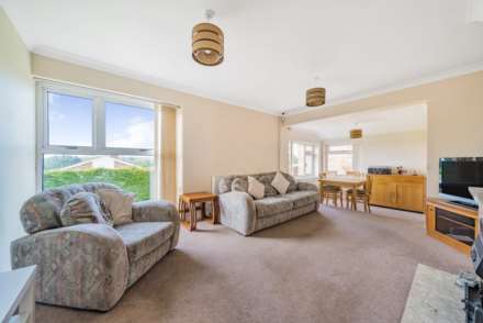 Neville Crescent, Bedford, Image 4