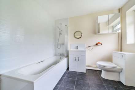 The Bury, Pavenham, Image 8
