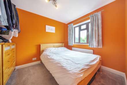Grovebury Court, Wootton, Image 7