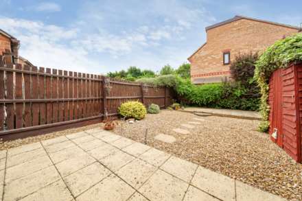 Grovebury Court, Wootton, Image 9