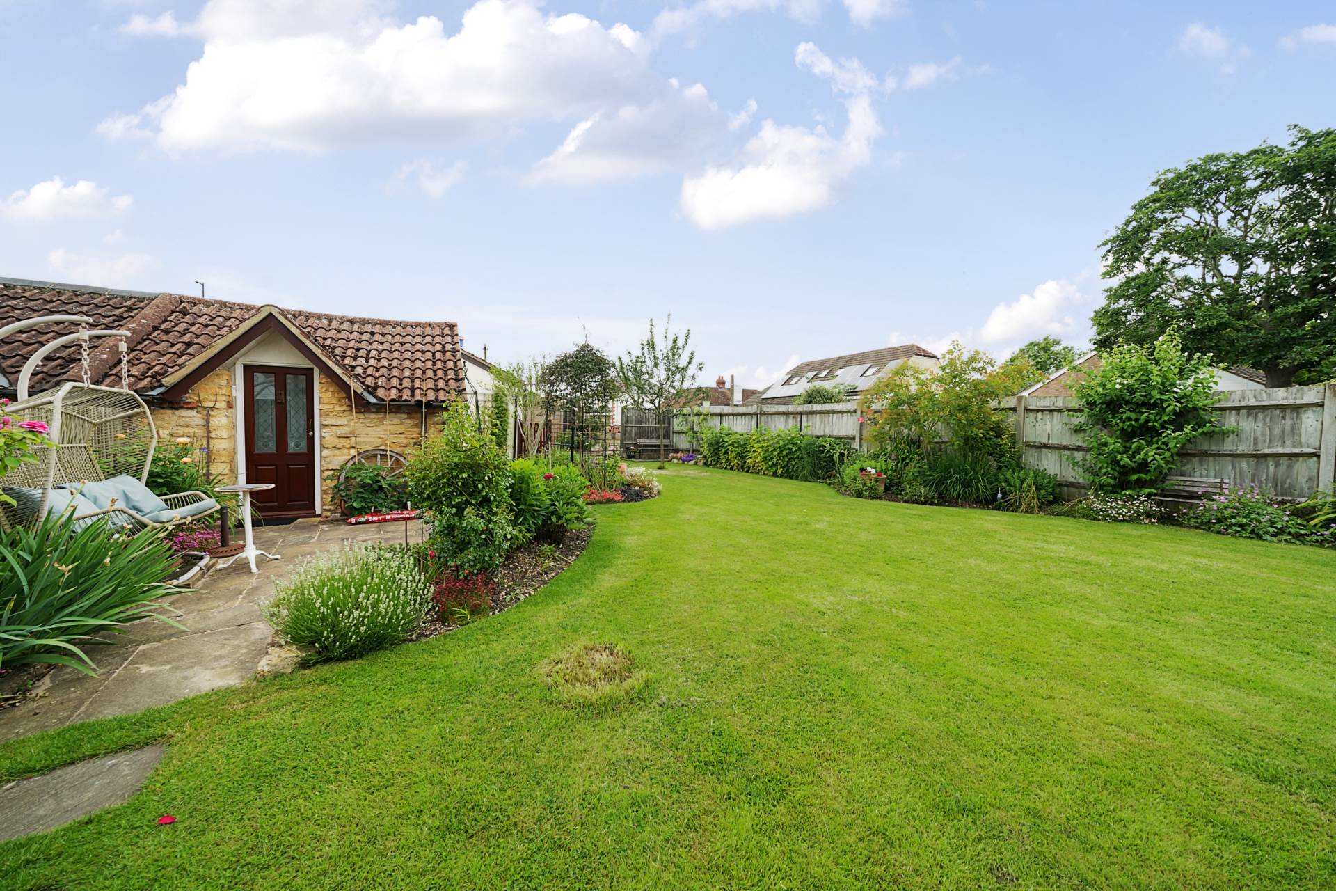 Village Road, Bromham, Image 17
