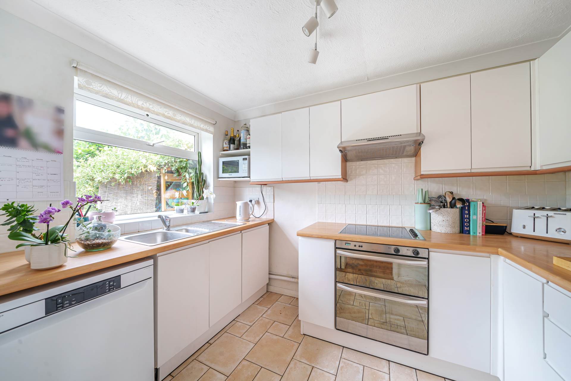 Cotman Close, Bedford, Image 4
