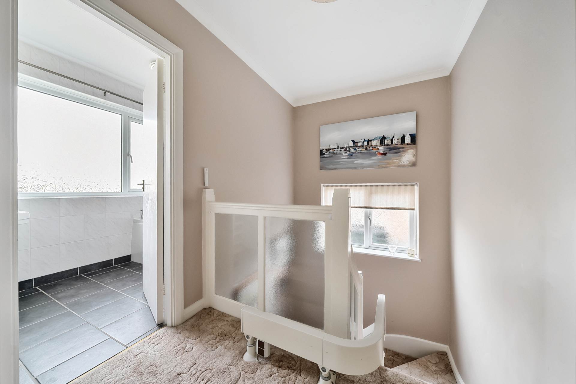 Trevor Drive, Bromham, Image 14