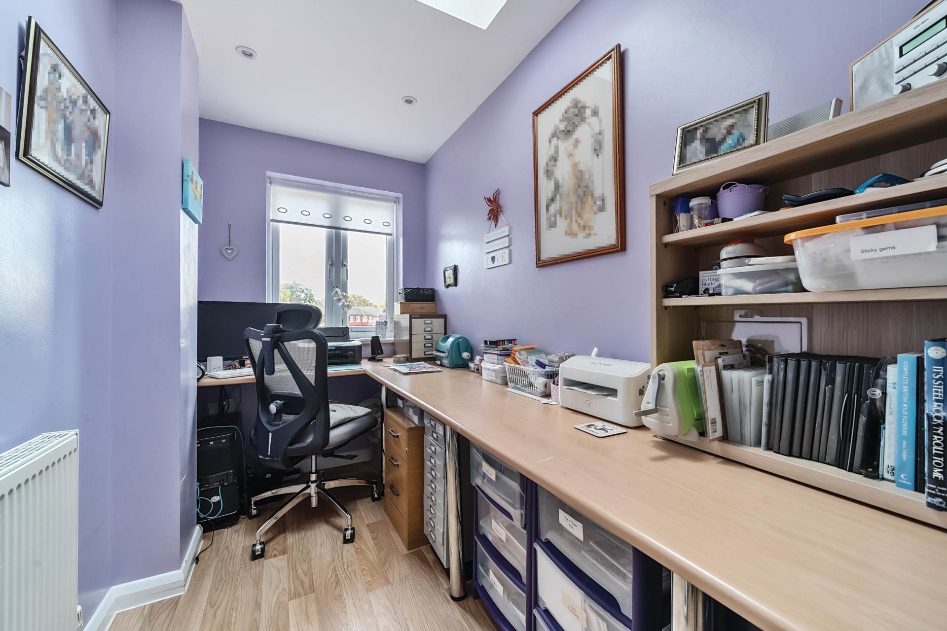 Trevor Drive, Bromham, Image 9